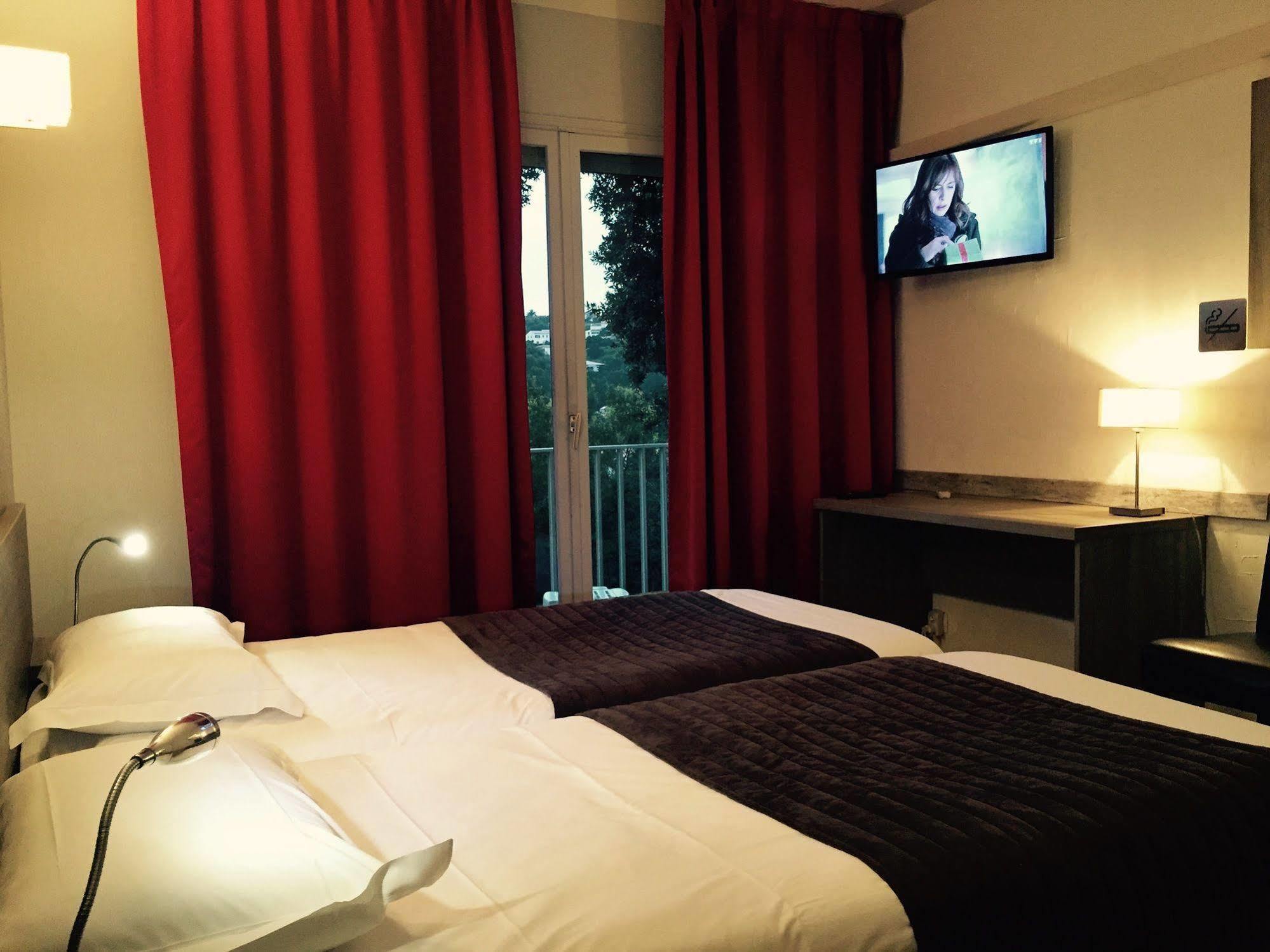 & Acqua Dolce Hotel 3*