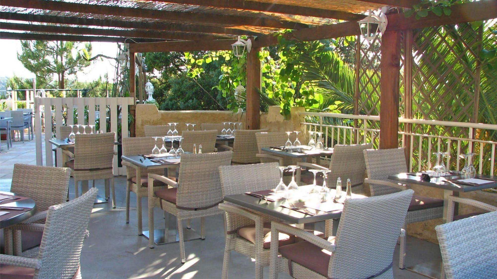 Hotel&appartements Acqua Dolce 3* Eccica-Suarella (Corsica)